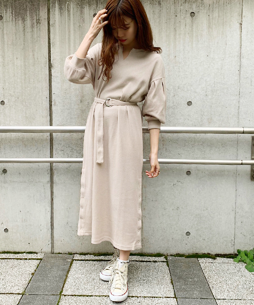apres jour（アプレジュール）の「キーネックワッフルワンピース【ZOZOTOWN限定アイテム】（ワンピース・レディース・ラベンダー/ベージュ/ブラック・フリー）」の21枚目の写真