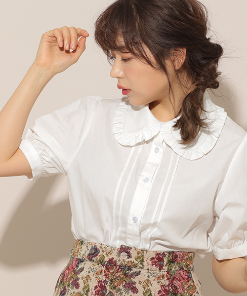 apres jour（アプレジュール）の「ベーシックフリルブラウス【ZOZOTOWN限定アイテム】（シャツ/ブラウス・レディース・ブラック/ベージュ/オフホワイト/ブルー/スモークピンク・フリー）」の8枚目の写真