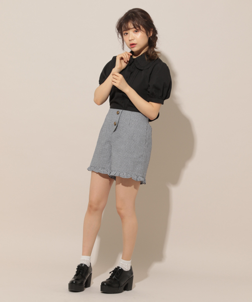 apres jour（アプレジュール）の「ベーシックフリルブラウス【ZOZOTOWN限定アイテム】（シャツ/ブラウス・レディース・ブラック/ベージュ/オフホワイト/ブルー/スモークピンク・フリー）」の17枚目の写真