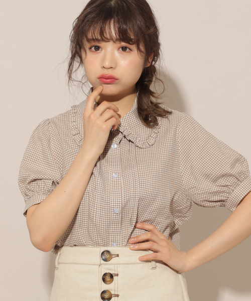 apres jour（アプレジュール）の「ベーシックフリルブラウス【ZOZOTOWN限定アイテム】（シャツ/ブラウス・レディース・ブラック/ベージュ/オフホワイト/ブルー/スモークピンク・フリー）」の20枚目の写真