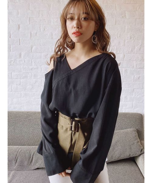 EVRIS（エヴリス）の「コルセットSET デザインカッティングブラウス（シャツ/ブラウス・レディース・ホワイト/ブラック・FREE）」の2枚目の写真