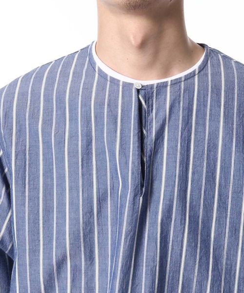 ADAM ET ROPE'(アダムエロペ)の「シャンブレーストライプ プルオーバーシャツ(シャツ/ブラウス・メンズ・ブルー系その他3/ベージュ系その他・M/L)」の12枚目の写真