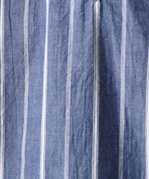 ADAM ET ROPE'(アダムエロペ)の「シャンブレーストライプ プルオーバーシャツ(シャツ/ブラウス・メンズ・ブルー系その他3/ベージュ系その他・M/L)」の7枚目の写真