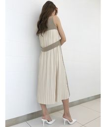 GYDA | 【WEB限定】バックプリーツノースリーブワンピース(ワンピース)