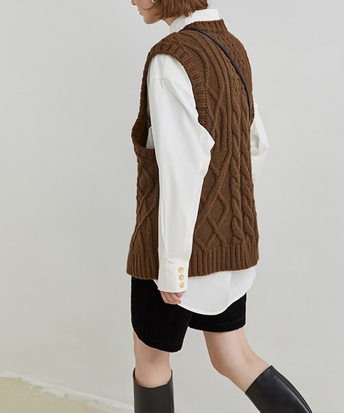 Fano Studios(ファノ ストゥディオズ)の「【Fano Studios】Cable knit vest FD20S033(ベスト・レディース・ブラウン・S/M/L)」の5枚目の写真