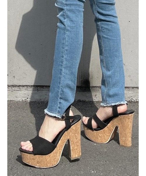 新品入荷 ダズリン コルクヒールサンダル サンダル