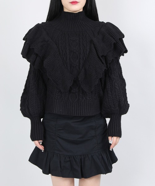 WC（ダブル シー）の「WC/フリルボリュームニット（ニット/セーター・レディース・ホワイト/ブラック・FREE）」の5枚目の写真