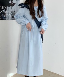 ボタンデザインワンピース