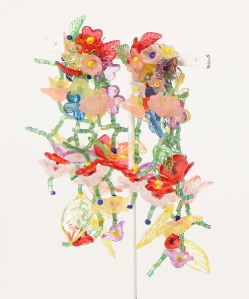 ma chere Cosette?（マシェールコゼット）の「ボリュームフラワーピアス（ピアス（両耳用）・レディース・その他・FREE）」の3枚目の写真