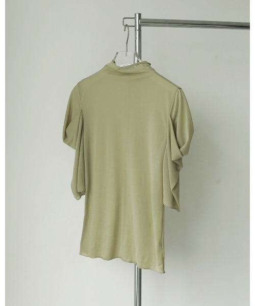 TODAYFUL(トゥデイフル)の「シアータートルトップス(Tシャツ/カットソー・レディース・オリーブ/キナリ・FREE)」の6枚目の写真