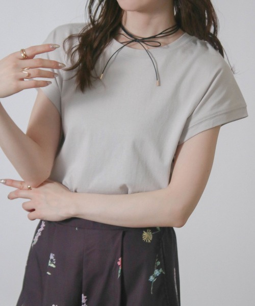 Social GIRL(ソーシャルガール)の「フレンチスリーブTシャツ 半袖Tシャツ(Tシャツ/カットソー・レディース・ブラック/オフホワイト/モカ/グレイッシュベージュ/チャコール/テラコッタ/グリーン/ピンク/ホワイト系その他/ブラック系その他/ライトグレー/ブルーパープル/ベージュ・M)」の14枚目の写真
