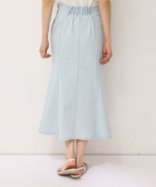one after another NICE CLAUP（ワンアフターアナザーナイスクラップ）の「ステッチマーメイドデニムスカート（デニムスカート・レディース・アイボリー/サックスブルー/ネイビー/ブルー・FREE）」の6枚目の写真