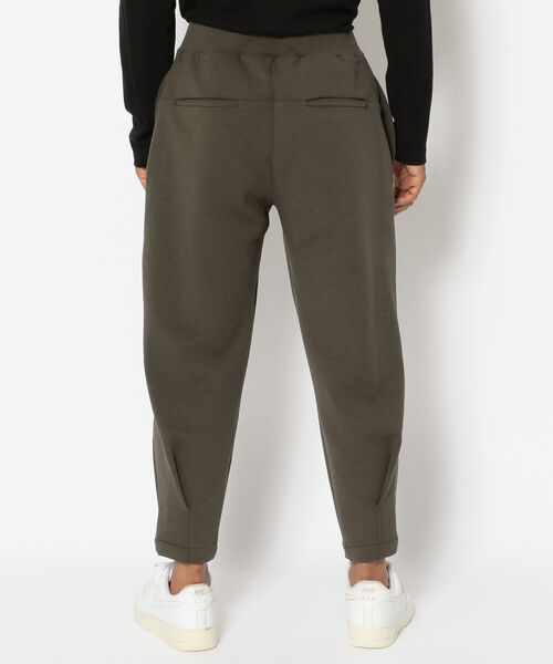 OURET(オーレット)の「ONE by OURET(ワン バイ オーレット)T/Rダブルフェイスストレッチ リブタックジョッパーズパンツ(その他パンツ・メンズ・チャコールグレー/ブラック/ベージュ・1/2/3)」の5枚目の写真