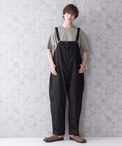 Blue Standard （ブルースタンダード）の「【BLUE STANDARD】ビッグシルエット　ツイルフロントZIPオーバーオール（サロペット/オーバーオール・メンズ・ブラック/ベージュ/オフホワイト/カーキ/ブルー・MEDIUM/LARGE）」の2枚目の写真