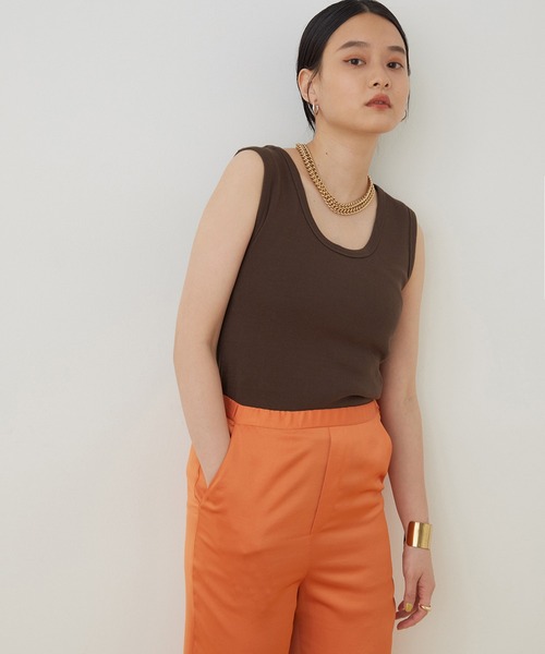 ADAM ET ROPE'(アダムエロペ)の「コットンフライスタンクトップ(タンクトップ・レディース・ブラック/ホワイト/ダークブラウン/ベージュ系その他/サックスブルー・FREE)」の1枚目の写真