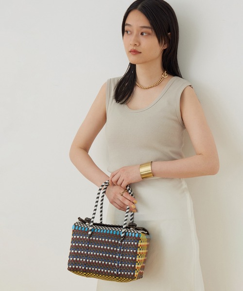 ADAM ET ROPE'(アダムエロペ)の「コットンフライスタンクトップ(タンクトップ・レディース・ブラック/ホワイト/ダークブラウン/ベージュ系その他/サックスブルー・FREE)」の4枚目の写真