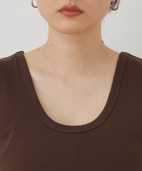 ADAM ET ROPE'(アダムエロペ)の「コットンフライスタンクトップ(タンクトップ・レディース・ブラック/ホワイト/ダークブラウン/ベージュ系その他/サックスブルー・FREE)」の19枚目の写真