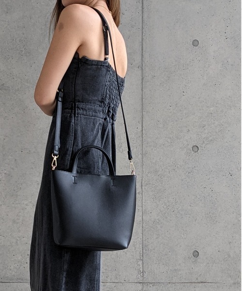 Per sist ence(パーシエンス)の「Per sist ence/パーシエンス 2WAYミニショルダーバッグ(ショルダーバッグ・レディース・ライトグレー/ブラック/シルバー/モカ/アイボリー・FREE)」の19枚目の写真