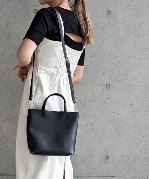 Per sist ence(パーシエンス)の「Per sist ence/パーシエンス 2WAYミニショルダーバッグ(ショルダーバッグ・レディース・ライトグレー/ブラック/シルバー/モカ/アイボリー・FREE)」の10枚目の写真