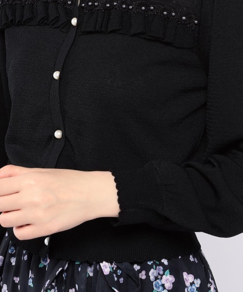 LODISPOTTO(ロディスポット)の「フルールモチーフデザインカーディガン(カーディガン/ボレロ・レディース・ホワイト/ブラック・MEDIUM)」の9枚目の写真