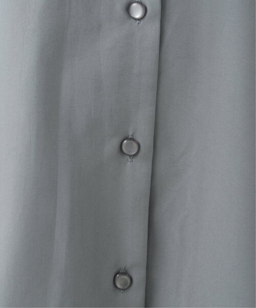 RAY CASSIN（レイカズン）の「フェイクレイヤーブラウス（シャツ/ブラウス・レディース・ベージュ/オフホワイト/ブルー/スミクロ・FREE）」の19枚目の写真