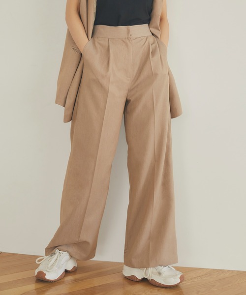 RANDEBOO（ランデブー）の「Loose set pants（スラックス・レディース・ベージュ/グレー・FREE）」の9枚目の写真