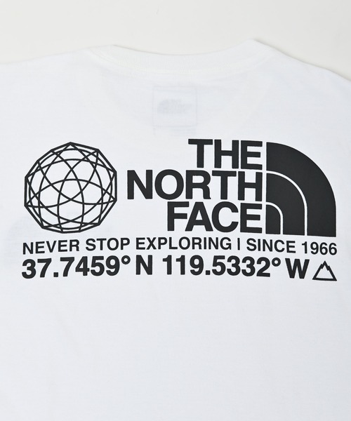 THE NORTH FACE(ザノースフェイス)の「THE NORTH FACE(ザ・ノース・フェイス) コーディネート 半袖Tシャツ(Tシャツ/カットソー・レディース・ホワイト/ブラック・S/M/L/XL/XS)」の4枚目の写真