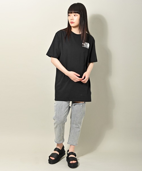 THE NORTH FACE(ザノースフェイス)の「THE NORTH FACE(ザ・ノース・フェイス) コーディネート 半袖Tシャツ(Tシャツ/カットソー・レディース・ホワイト/ブラック・S/M/L/XL/XS)」の13枚目の写真