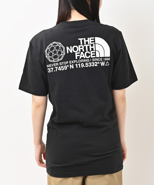 THE NORTH FACE(ザノースフェイス)の「THE NORTH FACE(ザ・ノース・フェイス) コーディネート 半袖Tシャツ(Tシャツ/カットソー・レディース・ホワイト/ブラック・S/M/L/XL/XS)」の17枚目の写真
