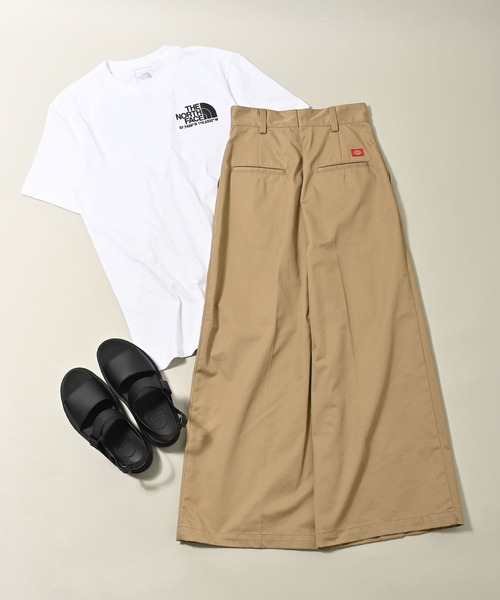 THE NORTH FACE(ザノースフェイス)の「THE NORTH FACE(ザ・ノース・フェイス) コーディネート 半袖Tシャツ(Tシャツ/カットソー・レディース・ホワイト/ブラック・S/M/L/XL/XS)」の14枚目の写真