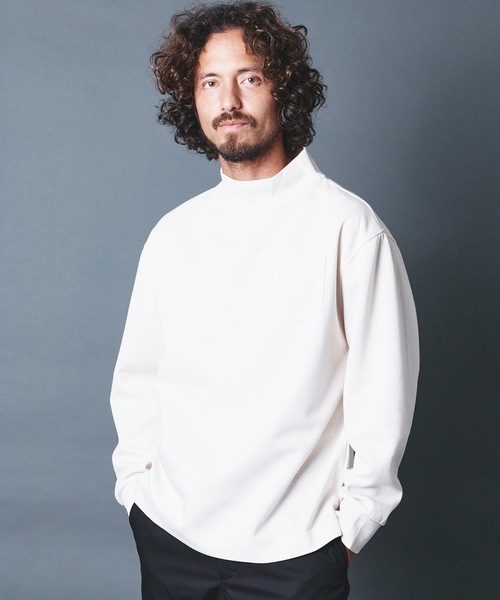 THE TWENTYSEVEN(ザ トゥエンティーセブン)の「The TWENTYSEVEN:ポンチ リラックスフィット モックネックカットソー(Tシャツ/カットソー・メンズ・ホワイト/チャコールグレー/ブラック/ベージュ・S/M/L)」の6枚目の写真