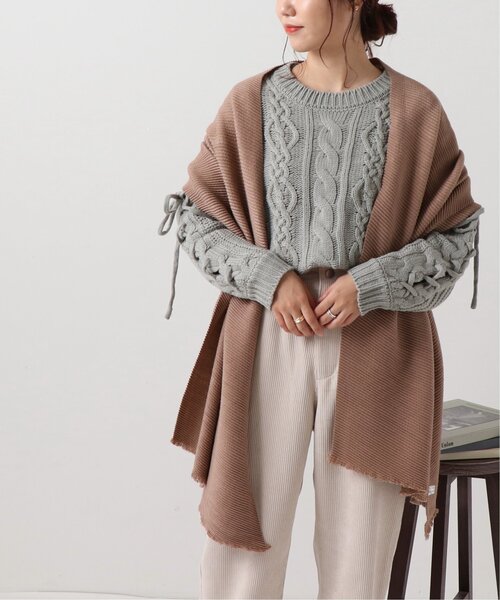 frames RAY CASSIN（フレームスレイカズン）の「斜プリーツストール（ストール/ショール・レディース・キナリ/ライトパープル/キャメル/ブルー・FREE）」の4枚目の写真