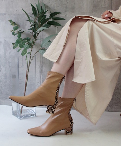 sesenta（セセンタ）の「【sesenta】ストレッチバックファスナーショートブーツ（ブーツ・レディース・ブラック/アイボリー/グリーン/ライトブラウン・S/M/L/LL）」の3枚目の写真