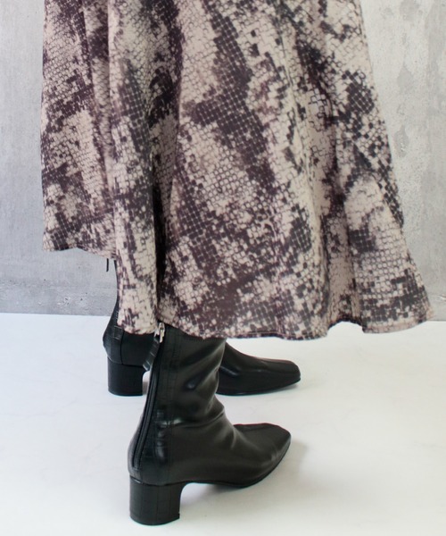 sesenta（セセンタ）の「【sesenta】ストレッチバックファスナーショートブーツ（ブーツ・レディース・ブラック/アイボリー/グリーン/ライトブラウン・S/M/L/LL）」の2枚目の写真