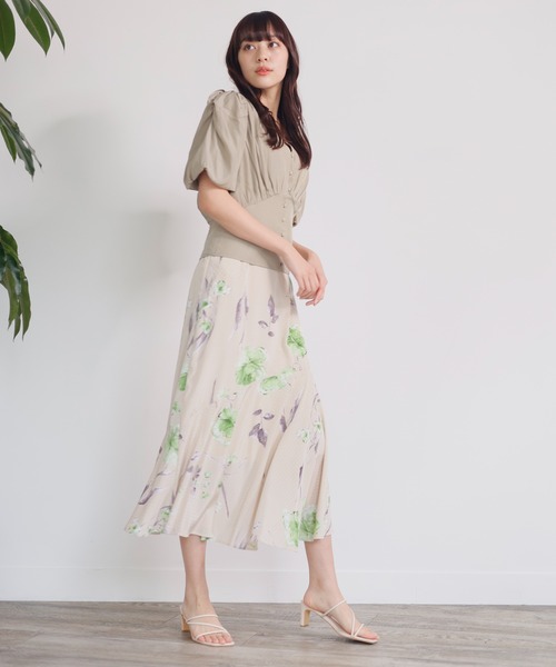 LADYMADE(レディメイド)の「ウエストコルセットバルーンスリーブブラウス(シャツ/ブラウス・レディース・ベージュ/パープル・FREE)」の15枚目の写真