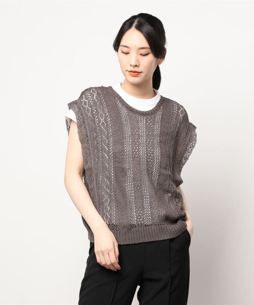 Samansa Mos2（サマンサ モスモス）の「透かしレース付ベスト（ベスト・レディース・チャコール/ベージュ/モカ・ﾌﾘ-）」の6枚目の写真