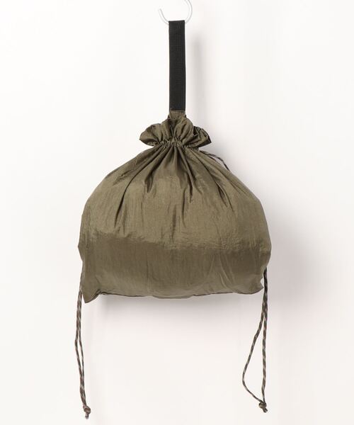 Samansa Mos2 blue（サマンサモスモスブルー）の「ワッシャーナイロンパッカブルバッグ（エコバッグ/サブバッグ・レディース・ブラック/キャメル/グレー/カーキ・ﾌﾘ-）」の6枚目の写真