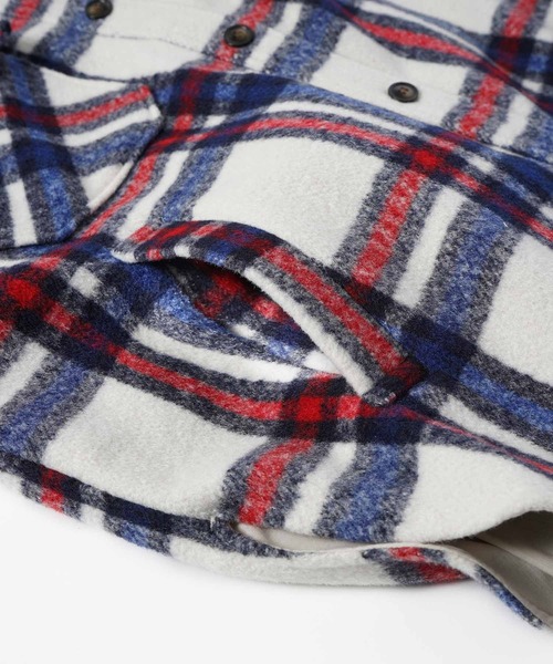 MILKFED.（ミルクフェド）の「PLAID BIG SHIRT JACKET（ブルゾン・レディース・イエロー/ホワイト・ONE SIZE）」の13枚目の写真