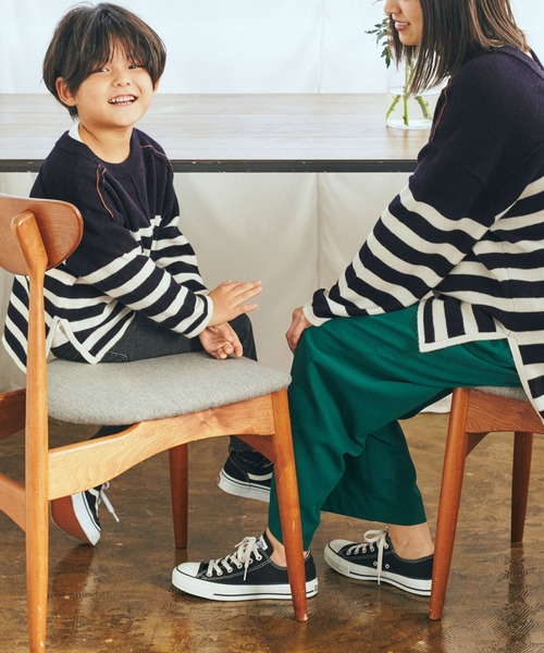 ＆yam（アンドヤム）の「チクチクしない！前後2wayもちもちニットプルオーバー【親子お揃い/リンクコーデ】（ニット/セーター・キッズ・ブラック/ベージュ/グリーン/ホワイト/グレー/ブルー・150-160cm/120-130cm/130-140cm/140-150cm/110-120cm）」の14枚目の写真