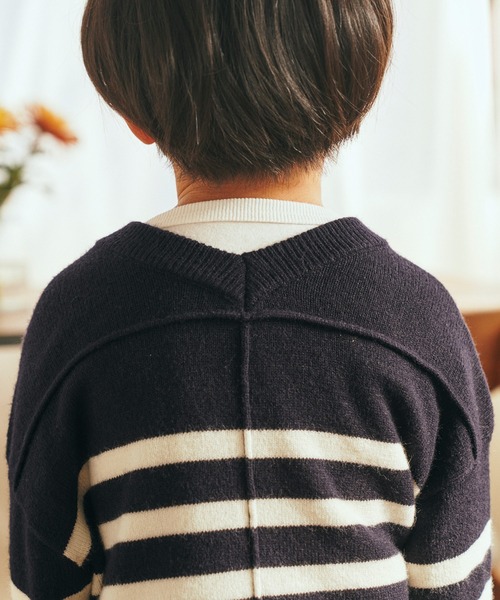 ＆yam（アンドヤム）の「チクチクしない！前後2wayもちもちニットプルオーバー【親子お揃い/リンクコーデ】（ニット/セーター・キッズ・ブラック/ベージュ/グリーン/ホワイト/グレー/ブルー・150-160cm/120-130cm/130-140cm/140-150cm/110-120cm）」の11枚目の写真