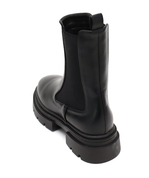 SOROTTO（ソロット）の「厚底 トラックソール チェルシーブーツ（ブーツ・レディース・ブラック/アイボリー/ブラウン・S/M/L/LL/3L）」の21枚目の写真