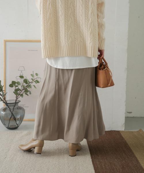 URBAN RESEARCH DOORS(アーバンリサーチドアーズ)の「フィブリルフレアスカート(スカート・レディース・ベージュ/チャコールグレー・ONE)」の9枚目の写真