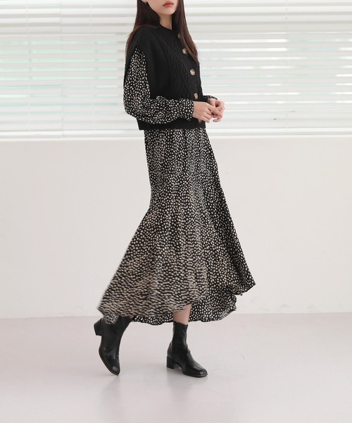 by muni:r（バイ ムニール）の「オーバーフィット ニット ボタン ベスト（ベスト・レディース・ブラック/グレー/ベージュ・FREE）」の13枚目の写真