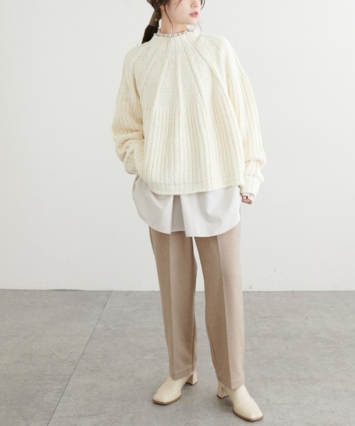 PUAL CE CIN（ピュアルセシン）の「アーチ編みニットプルオーバー（ニット/セーター・レディース・アイボリー/ブラック/ブラウン系その他/グレイッシュベージュ・FREE）」の7枚目の写真