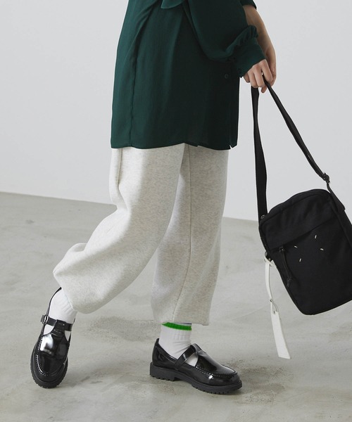 forksy.(フォルクシー)の「【forksy.】T字ストラップローファー(ローファー・レディース・ホワイト/ブラック/ブラウン/ブラック系/キャメル/ブラウン系・LL/S/M/L)」の7枚目の写真