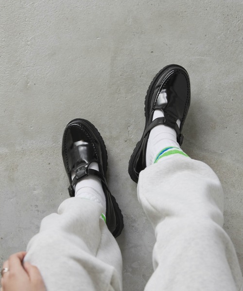 forksy.(フォルクシー)の「【forksy.】T字ストラップローファー(ローファー・レディース・ホワイト/ブラック/ブラウン/ブラック系/キャメル/ブラウン系・LL/S/M/L)」の21枚目の写真