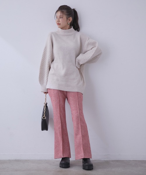 vis-`a-vis(ビサビ)の「【WEB限定】裏地付きで暖か千鳥柄フレアパンツ(スラックス・レディース・ブラック/レッド・M/S)」の17枚目の写真