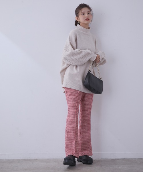 vis-`a-vis(ビサビ)の「【WEB限定】裏地付きで暖か千鳥柄フレアパンツ(スラックス・レディース・ブラック/レッド・M/S)」の18枚目の写真