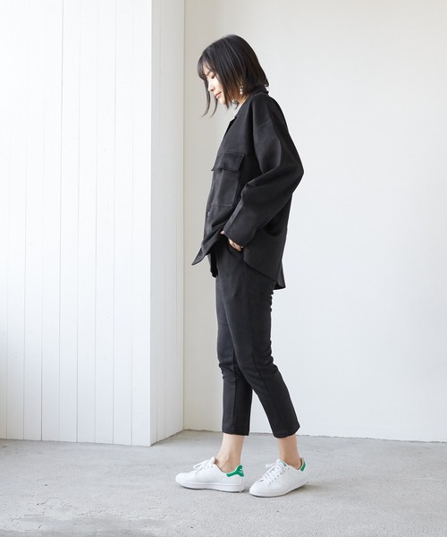 VIBGYOR(ヴィブジョー)の「VIBGYOR Select/スエードダンボールスリムテーパードパンツ(BL)(その他パンツ・レディース・ブラック/ブラウン/スミクロ/グレー/ブルー・X-LARGE/LARGE/MEDIUM)」の13枚目の写真