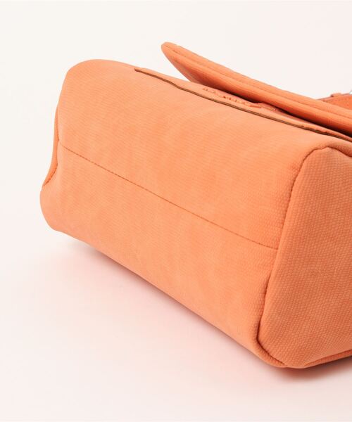 Desigual(デシグアル)の「曼荼羅模様 クロスボディバッグ(ボディバッグ/ウエストポーチ・レディース・オレンジ/グリーン・FREE)」の4枚目の写真